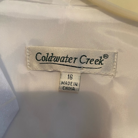 Never worn! Jacket with sheer sleeve and glitter detail. Comes with cami - Picture 4 of 7